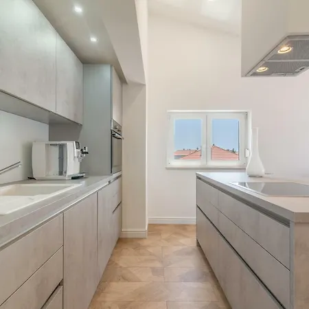 Apartment Luxury Piano *