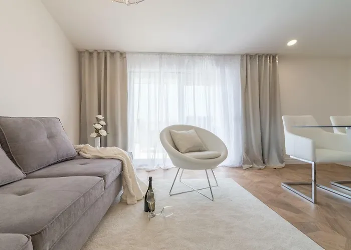 Apartman Luxury Piano